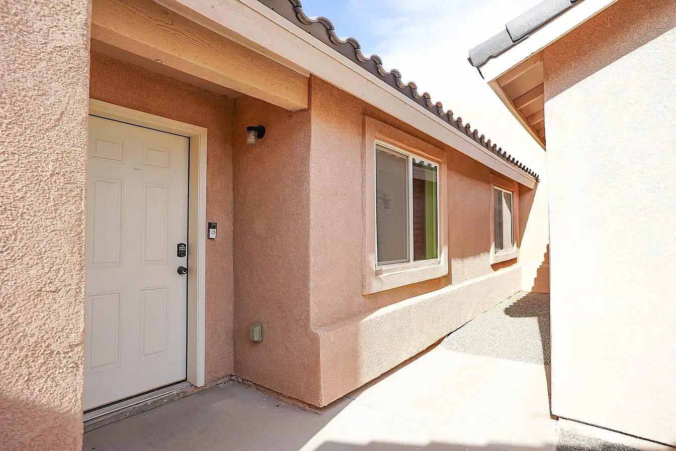 3 bed, 1280 sqft, $1,550 — Photo 4