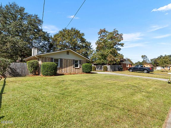 5th image of 103 Victor St