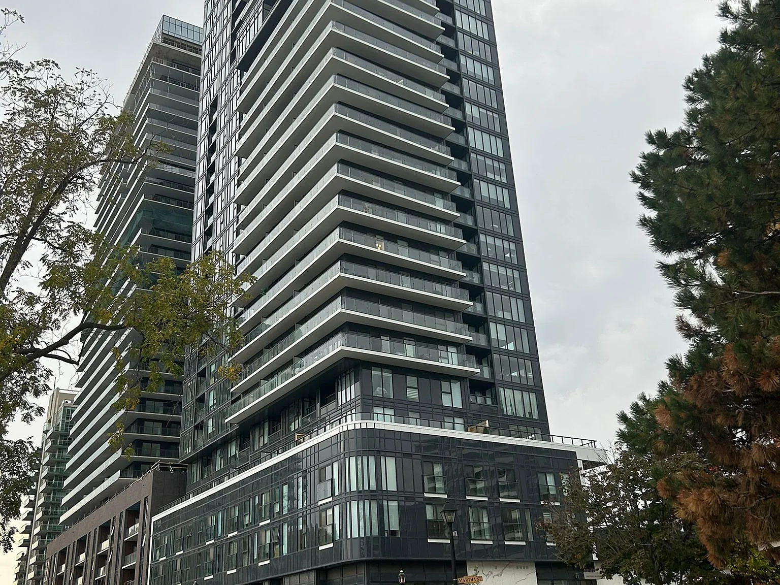 2 bed, $3,200 — Photo 1