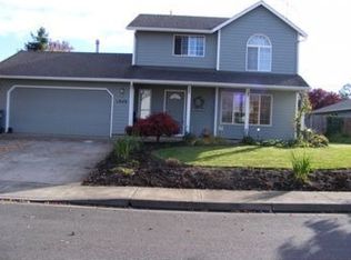 1049 SW Aspen Ln, Dallas, OR