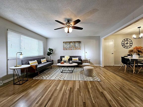 4th image of 4955 Brittany Ct E