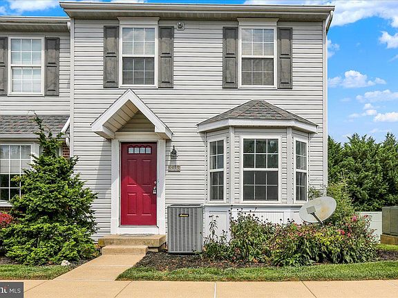 2nd image of 313 Cherry St #16