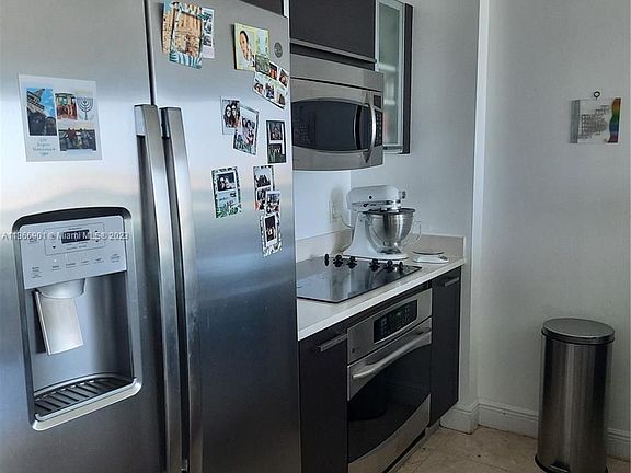 4th image of 333 NE 24th St APT 1705