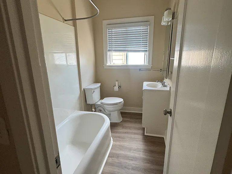 Norris Apartments — Photo 14