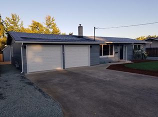 569 N 6th St, Central Pt, OR