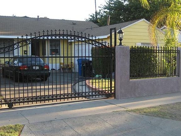 5th image of 13808 Wyandotte St