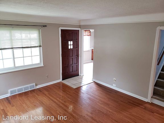 3rd image of 5101 Andrus Ave