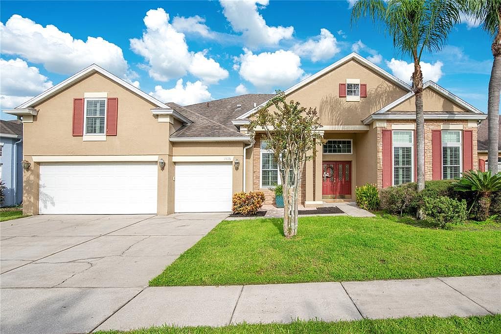 1116 Royal Aberdeen Way