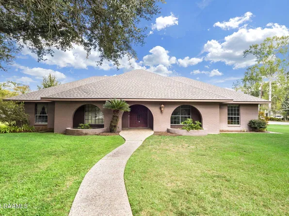 302 Steiner Rd, Lafayette, LA 70508