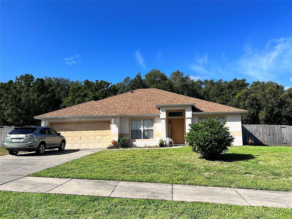 1st image of 1128 Canopy Oaks Dr