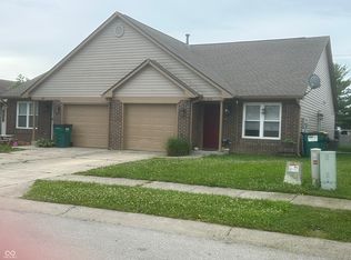 1029/1033 Wild Ivy Trl, Franklin, IN 46131