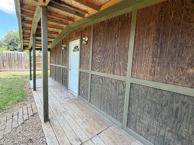 13323 Wells River Dr — Photo 21