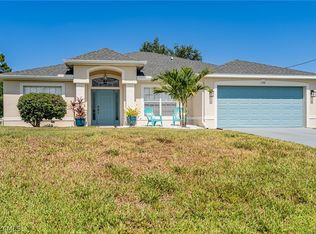 1124 NW 11th Pl, Cape Coral, FL 33993