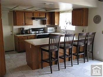 2nd image of 238 Oranut Ln