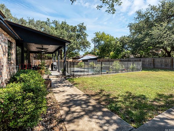 3rd image of 4300 SPANISH OAK