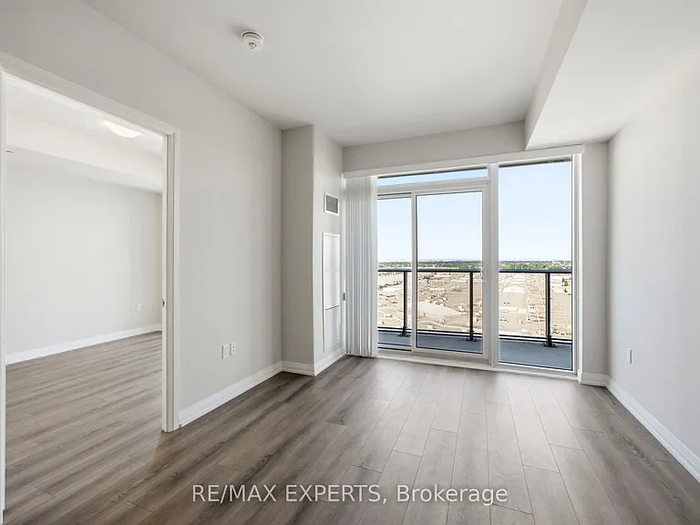 9000 Jane St #1220 — Photo 15