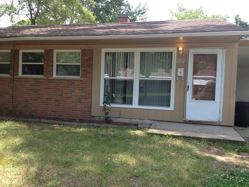 1st image of 22021 Sloman Ave
