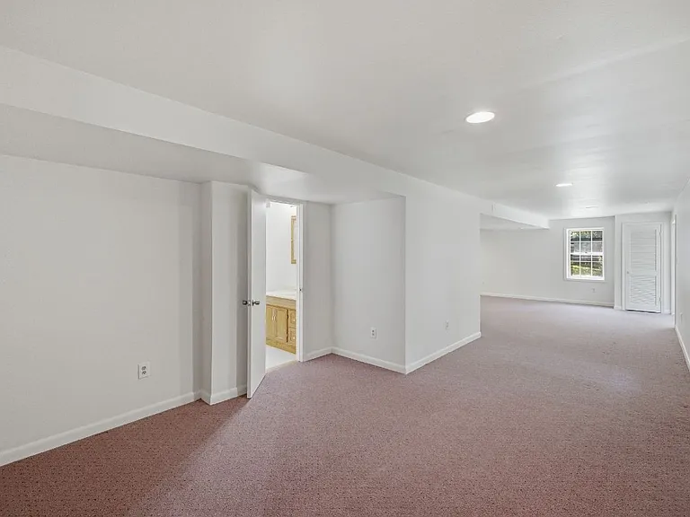 14544 Pebblewood Dr — Photo 16
