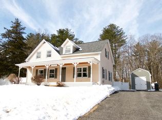 28 Maple Ave, South Grafton, MA 01560