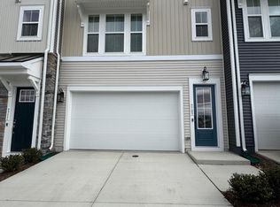 9709 Buckhorn Trl, Fredericksburg, VA 22406