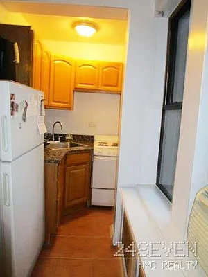 Rented by 24 7 NYC Realty Inc. | media 15