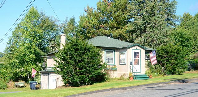 1st image of 29 Colden Ave