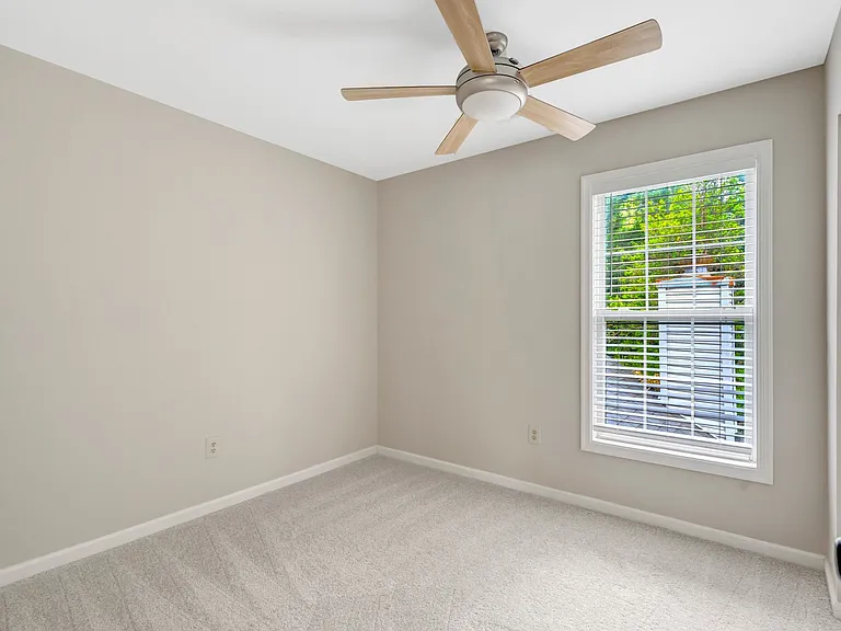 10929 Park Rd — Photo 26