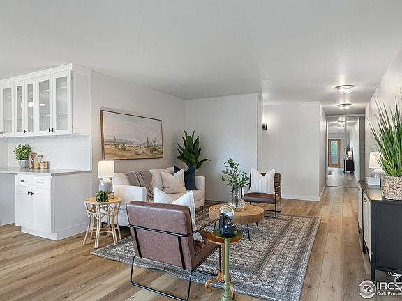 3rd image of 800 N Washington St #409