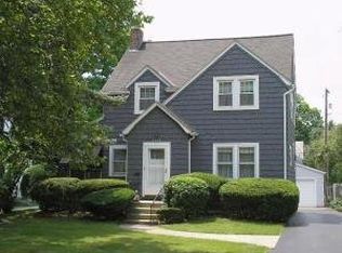 1005 S Remington Rd, Bexley, OH 43209