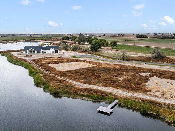 2nd image of Lake Ave