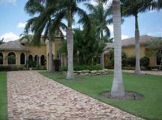 17761 Boniello Dr, Boca Raton, FL 33496