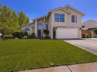 2193 Cadjew St, Redding, CA 96003