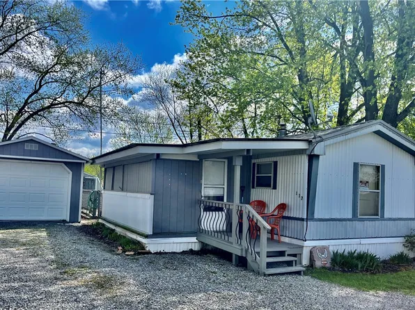 117 Brook Ln, Valencia, PA 16059