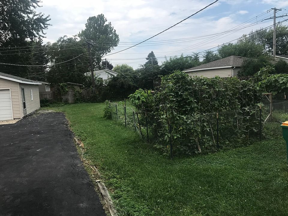 2nd image of 1508 N Poplar Ave