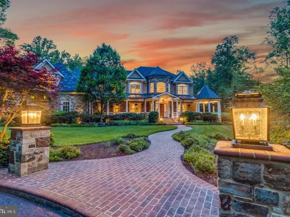 1711 Monkton Farms Dr, Monkton, MD 21111