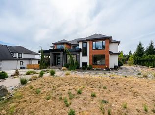 5545 146th St #1A, Surrey, BC V3X 0H5