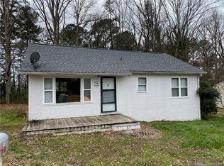 715 4th St, Stanley, NC 28164