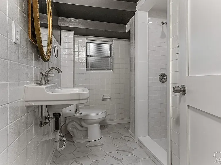 2661 N 10th Ave #B — Photo 4