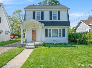 998 Cogswell St NW, Grand Rapids, MI 49544
