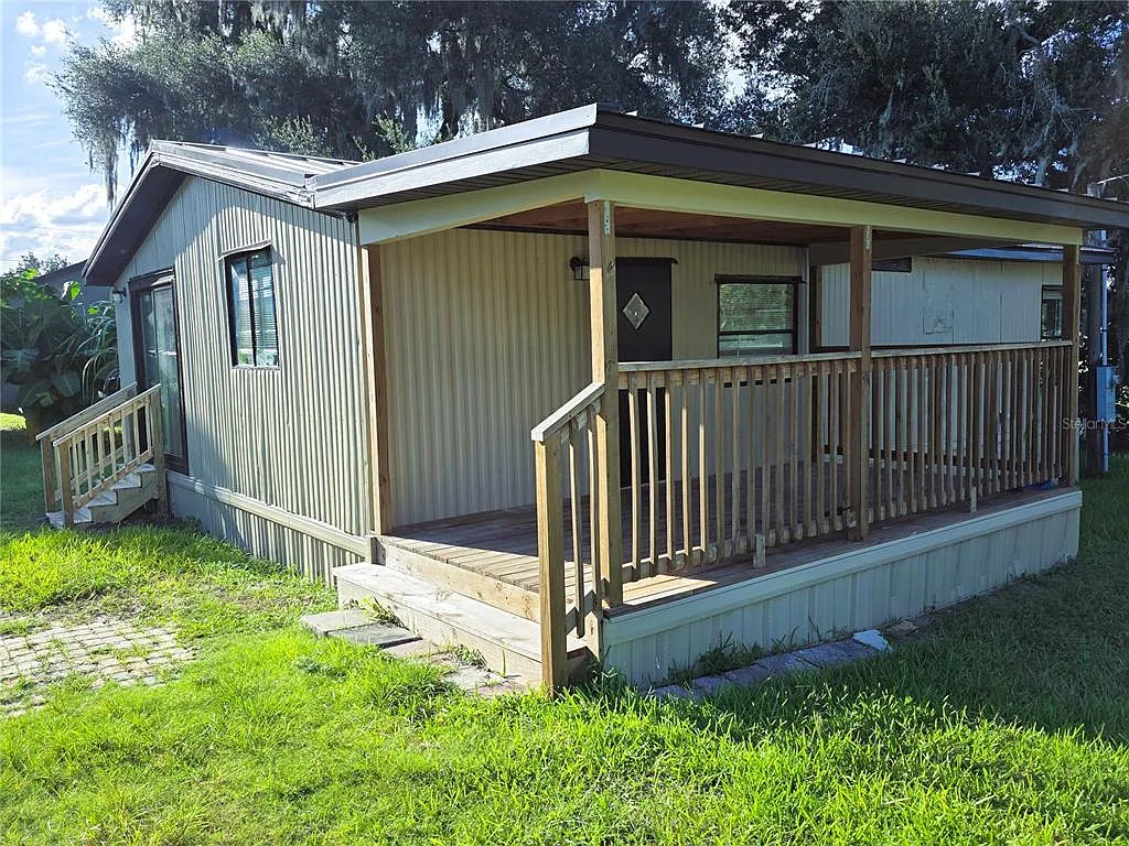2 bed, 2.0 bath, 851 sqft, $1,500 — Photo 1