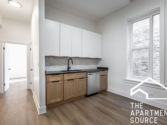 4th image of 1456 N Kedzie Ave #Ch2