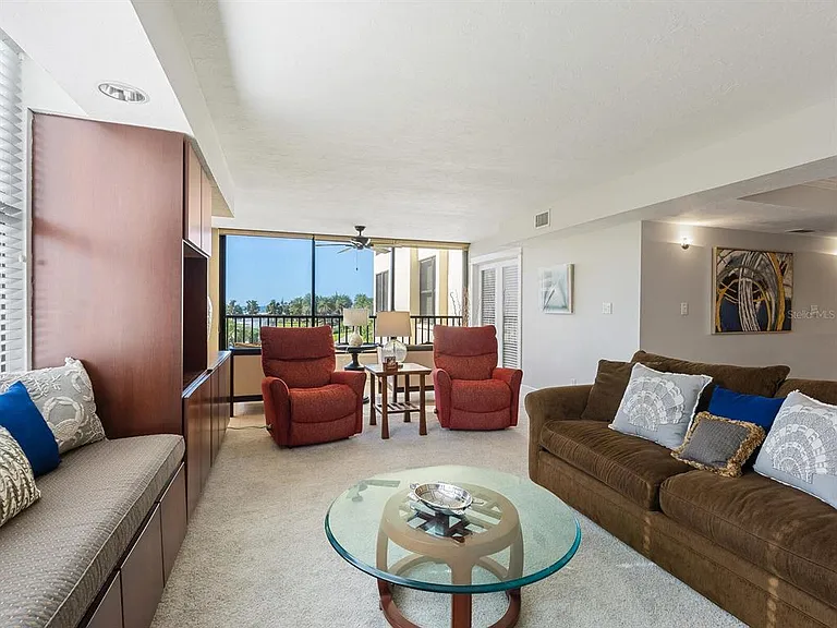 5760 Midnight Pass Rd #208D — Photo 18