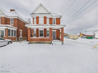 816 17th St, Parkersburg, WV 26101