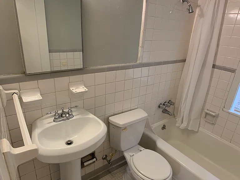1691 Valley Ave — Photo 57