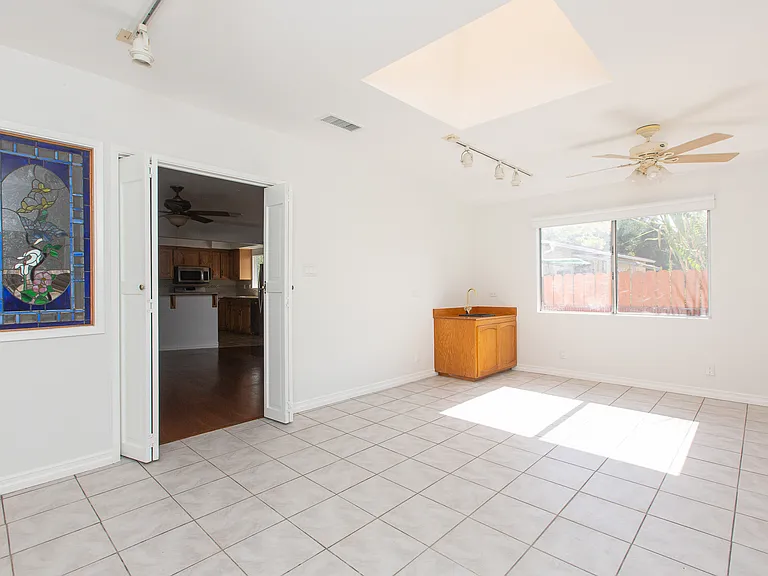 8525 Frandsen St — Photo 22