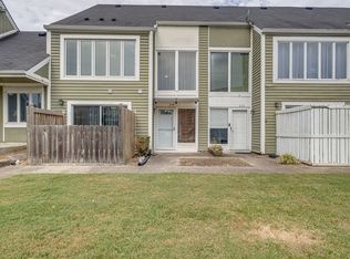 218 Raintree Dr, Hermitage, TN 37076