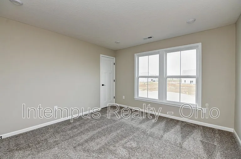 1003 Beehive Grv — Photo 25