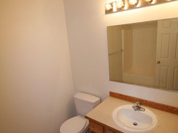 5th image of 2441 Lochenshire Pl #17