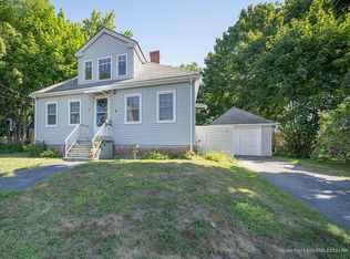 31 Haven Rd, South Portland, ME 04106