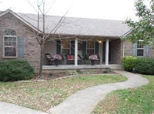 5234 Huntington Woods Rd, Frankfort, KY 40601